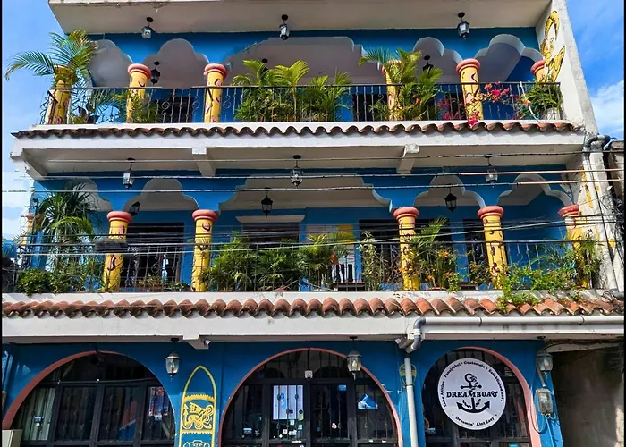 Dreamboat Hostel Panajachel