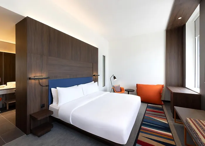Aloft By Marriott Al Mina, Dubai Hotel