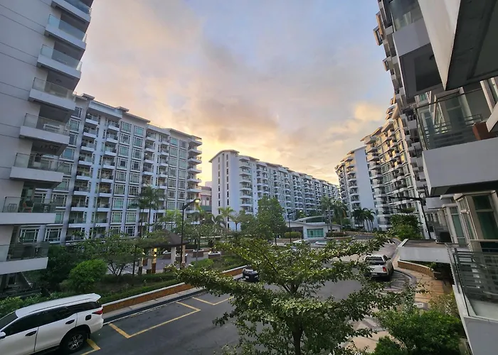 1Br Condo W Balcony Near Naia, Casino, Newport Pasay