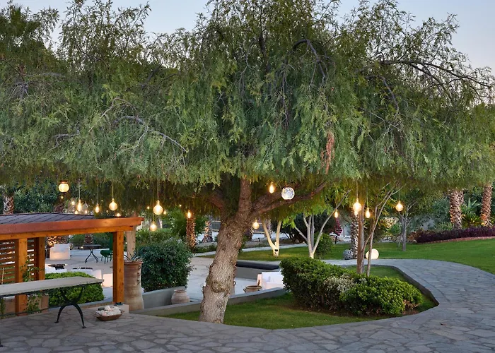 Aquagrand Artistic Luxury Beach Resort - Adults Only Lindos