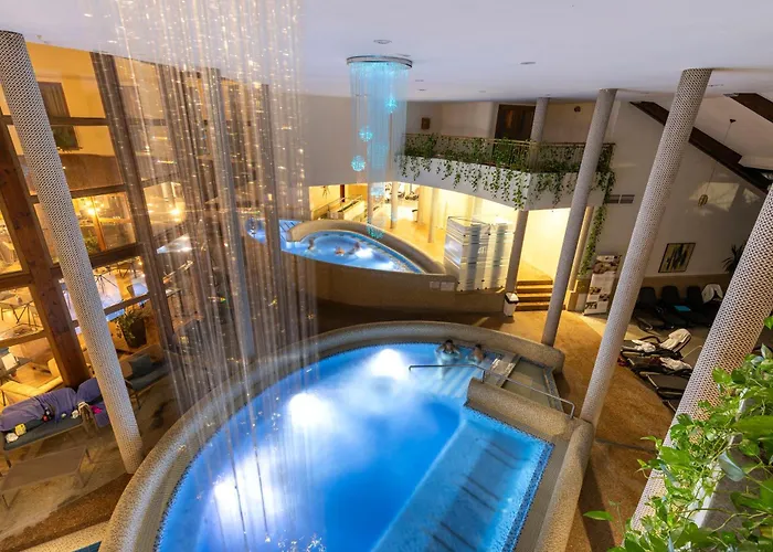 Colosseum Hotel Morahalom