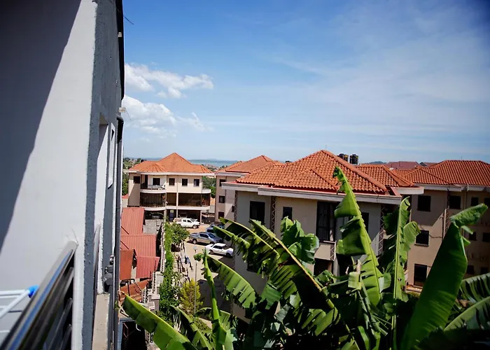 Home2Suite By Veronica Buziga, Munyonyo- Luxury With Netflix, Wi-Fi, & Free Parking Kampala