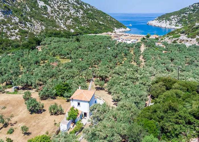 Maison Traditionnelle Grecque Avec Acces Direct A La Plage De Glysteri A Pied Skopelos Town