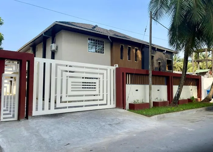 Scarlett Apartments Monrovia