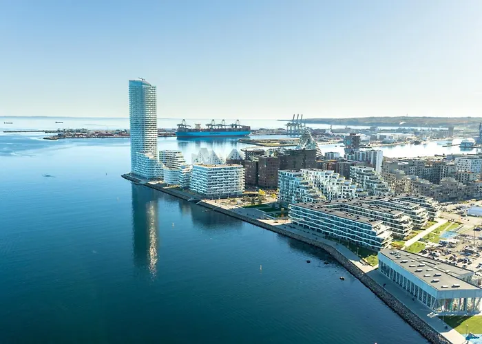 Best Private Seaview Apartment - 2 Balconies, 11Th Floor, Elevator, Friendly Lively Area Aarhus