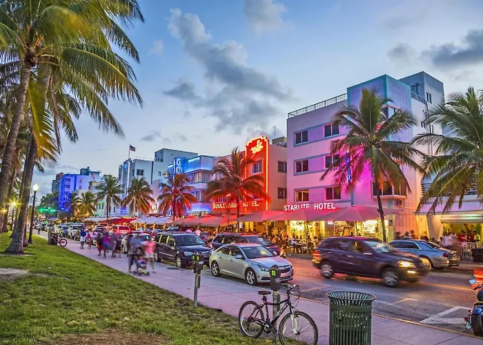 Stylish Downtown Miami Studio Bay Views And Prime Location