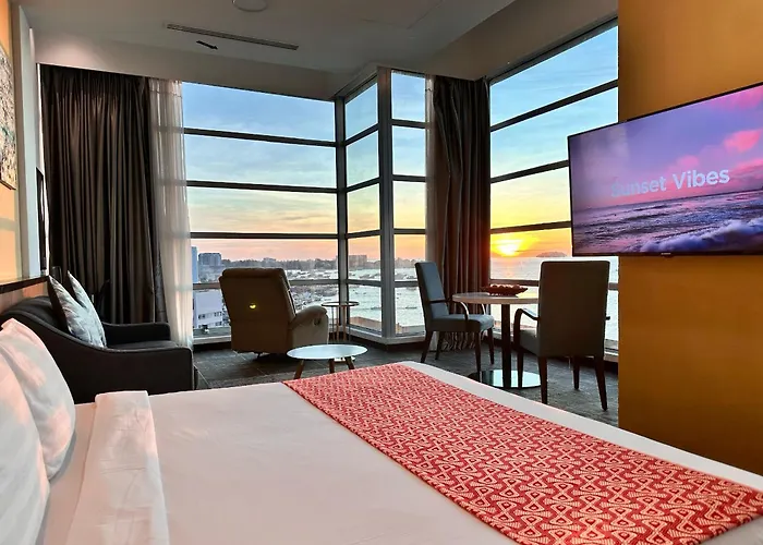Hotel 7 Suria Kota Kinabalu