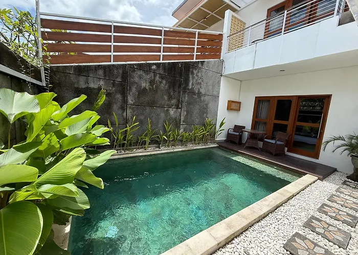 Leyan Villa 2 Semer Between Seminyak & Canggu
