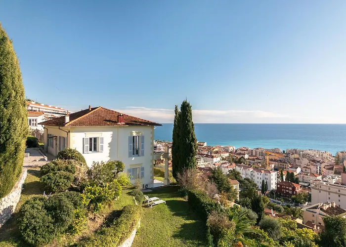 Magnifique Villa D'Epoque Vue Mer, Plage A 12 Min A Pieds Menton