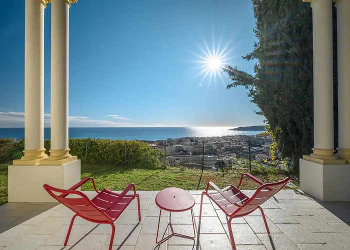 Magnifique Villa D'Epoque Vue Mer, Plage A 12 Min A Pieds Menton