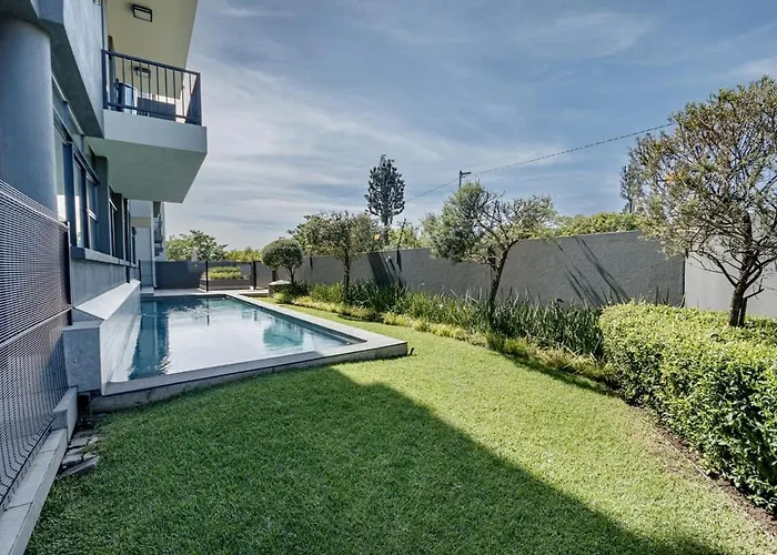Azure Escape- Luxury Apartment Johannesburg