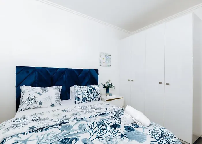 Azure Escape- Luxury Apartment Johannesburg