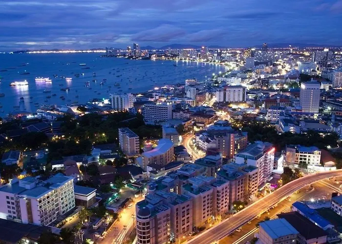 Unixx Pattaya High Floor View Apartment