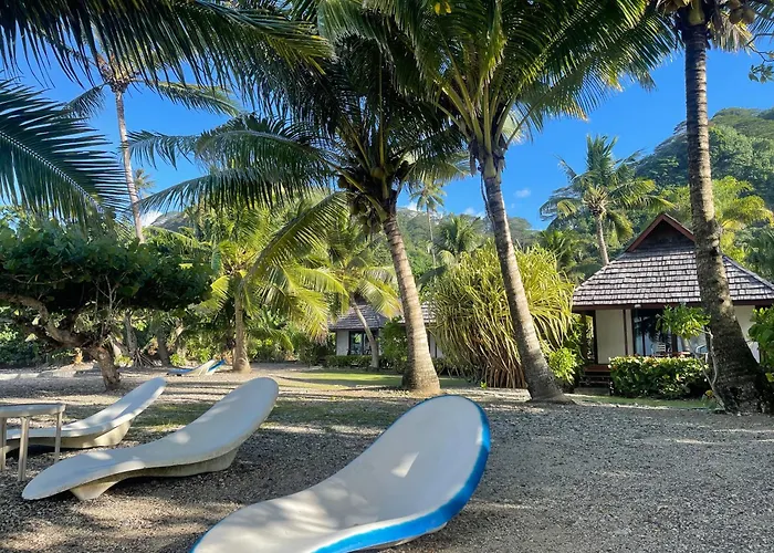 Punatea Village Afaahiti