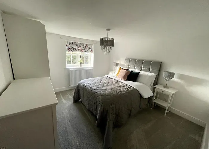 Spacious Family Friendly Cottage Tarporley