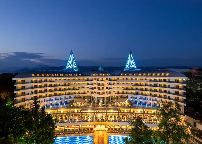 Botanik Platinum Hotel Okurcalar