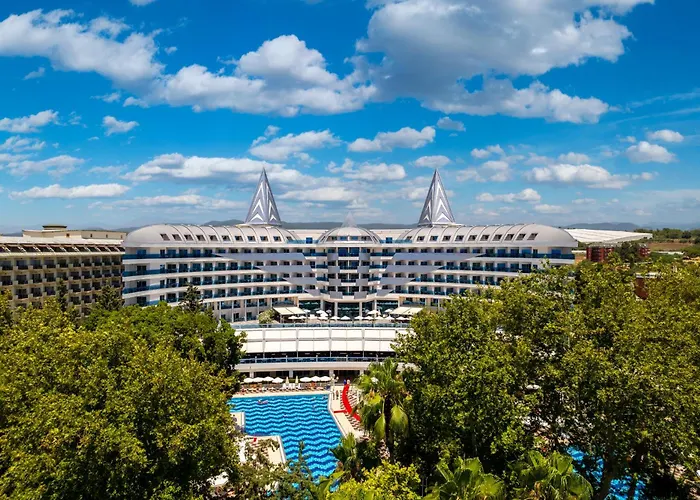 Botanik Platinum Hotel Okurcalar