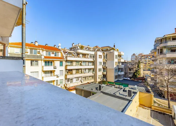 Designer 2Br Apartments With Private Parking By Flat Manаger Plovdiv