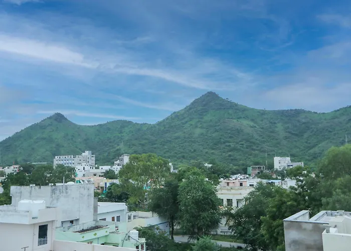 Chitrakoot Residency Aparthotel Udaipur