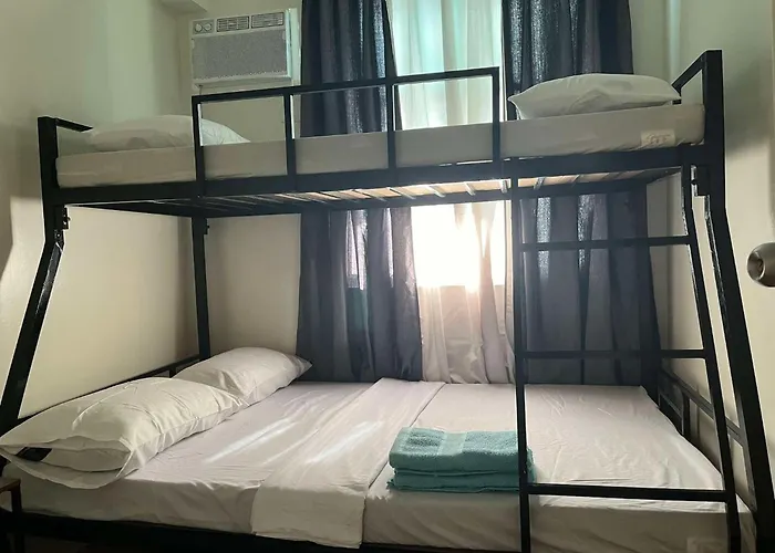 Vin'S Cloud9 Queen Bed Netflix Smx-Davao Airport-Samal Ferry
