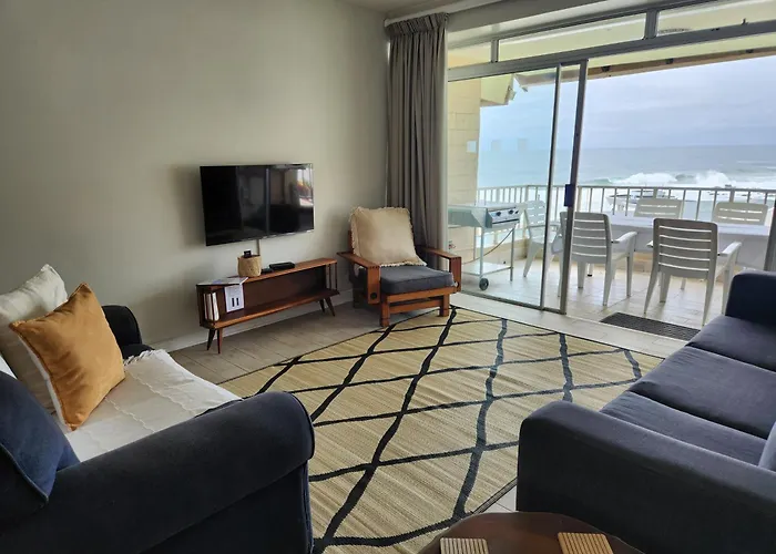 402 Kenwyn-On-Sea With Backup Power Apartment Ballito