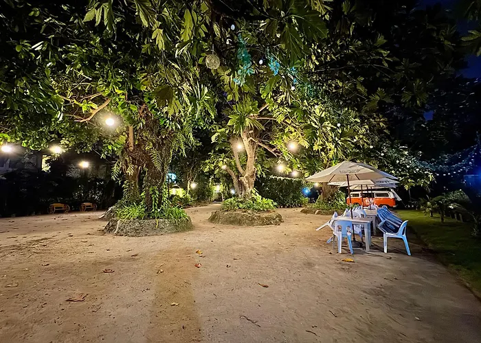 Casa Pilar Beach Resort Manoc-Manoc