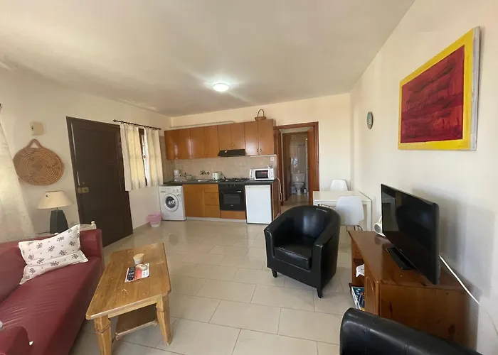 Sea View Apartments Pissouri