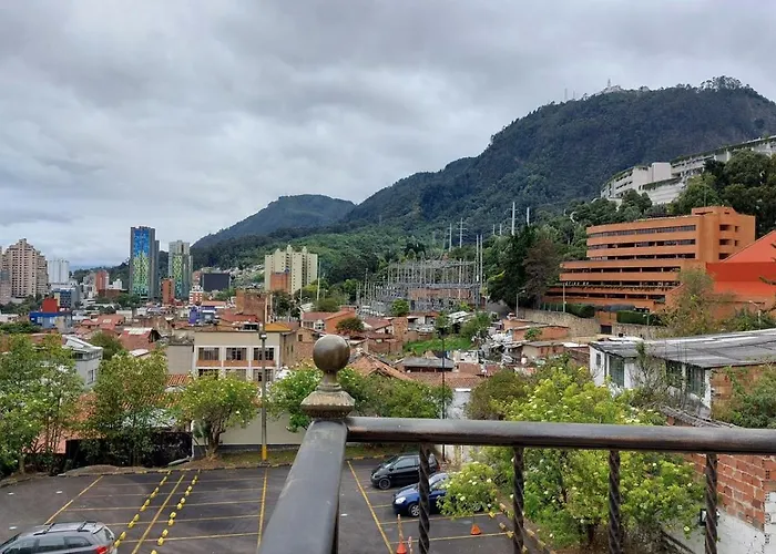 Destino Nomada Calle 11 N 1-38 Bogota