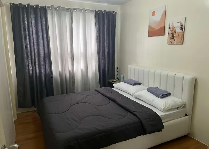 Vin'S Cloud9 Queen Bed Netflix Smx-Davao Airport-Samal Ferry
