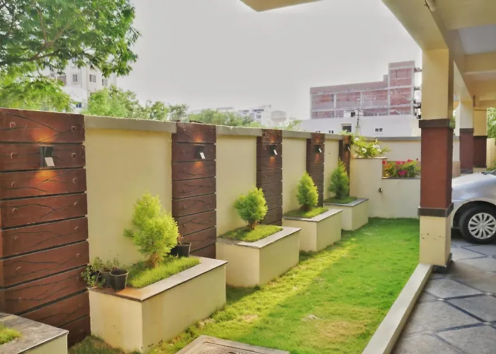 Serene 3Bhk Upscale Apt In Citycenter By Seraistays Hyderabad
