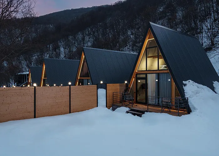 Ari Home Aghveran
