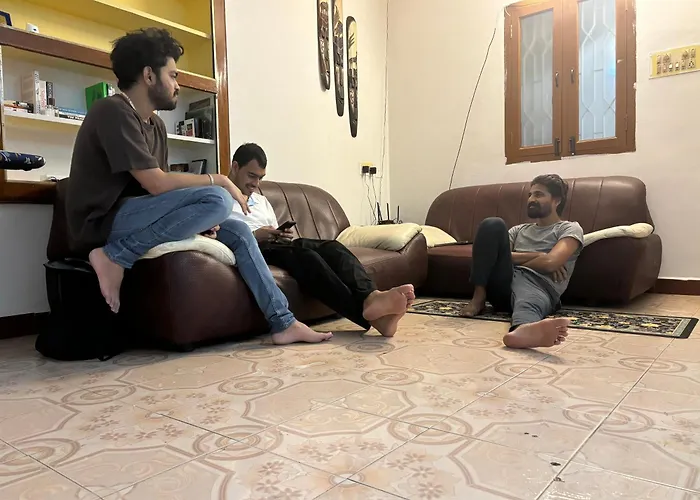 Hostel Madras Backpacker'S