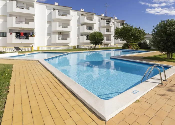 Areias De Sao Joao 2Br Apartment - Shared Pool & Terrace, By Hopstays Albufeira