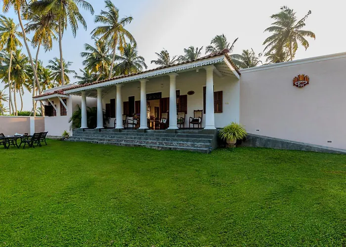 House By The Sea Hikka Hotel Hikkaduwa