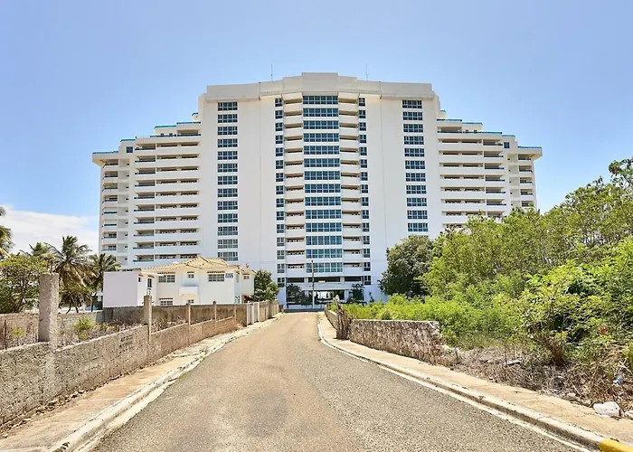 Escape Beachfront Condos Las Olas Juan Dolio