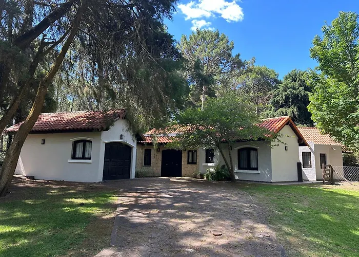 Casa Encina Carilo - Gran Parque Y Pileta Villa