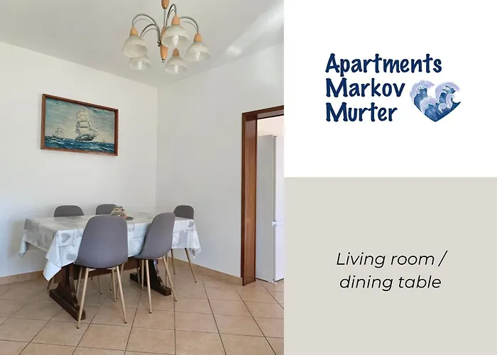 Spacious Two-Bedroom Family Apartment With Terrace & Free Parking Murter