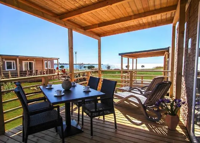 Holiday Mobile Homes Park Riviera Karigador