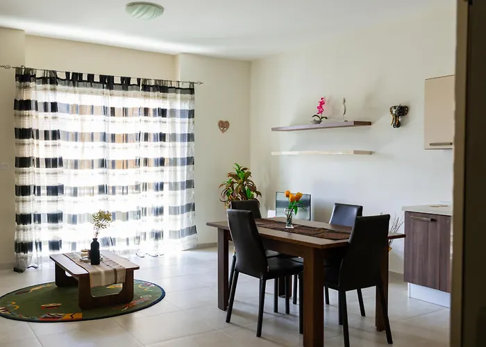 Your Quiet Retreat In Marsalforn