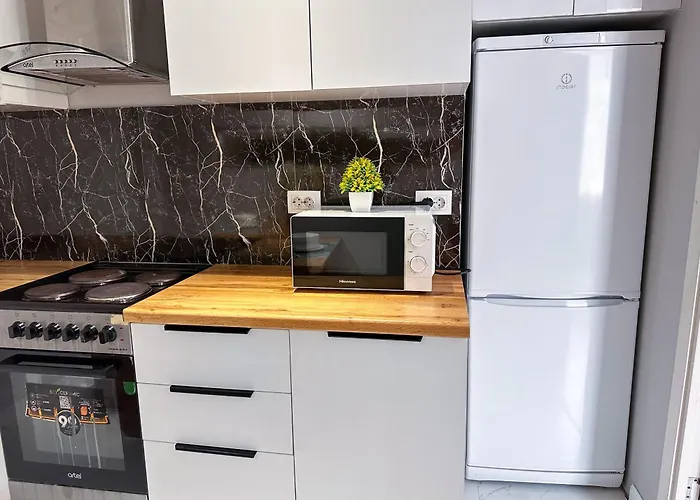 Уютная Квартира Недалеко От Арбата 583 Almaty