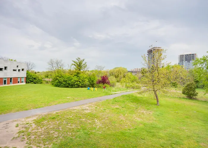 Residence & Conference Centre - Brampton