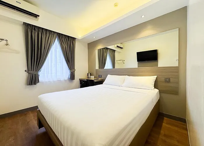 Red Planet Davao Hotel