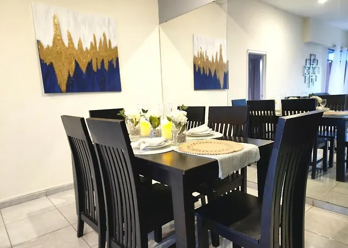 Complete, Centrally-Located Apartment With Panoramic View San Salvador