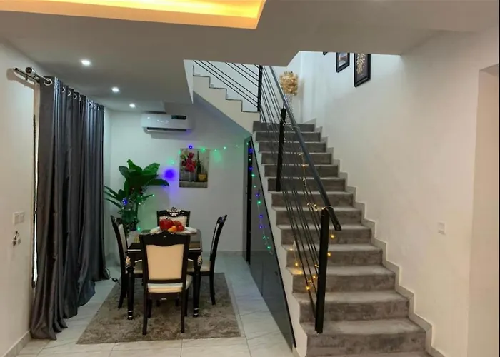 City View Apartment With Pool Gym Lekki Lagos