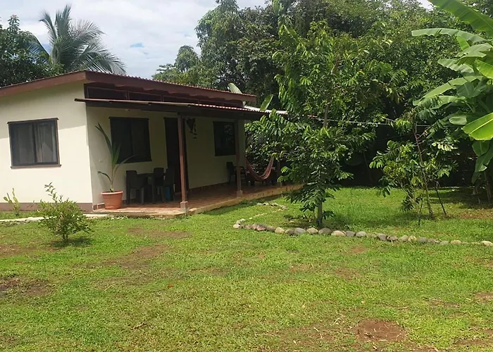 Casa Family Garden - Cerca Playa - En Pacos Place Puerto Viejo de Talamanca