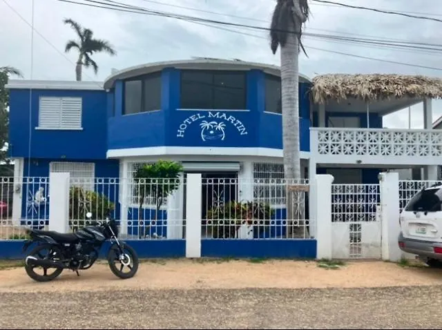 Hotel Martin Corozal