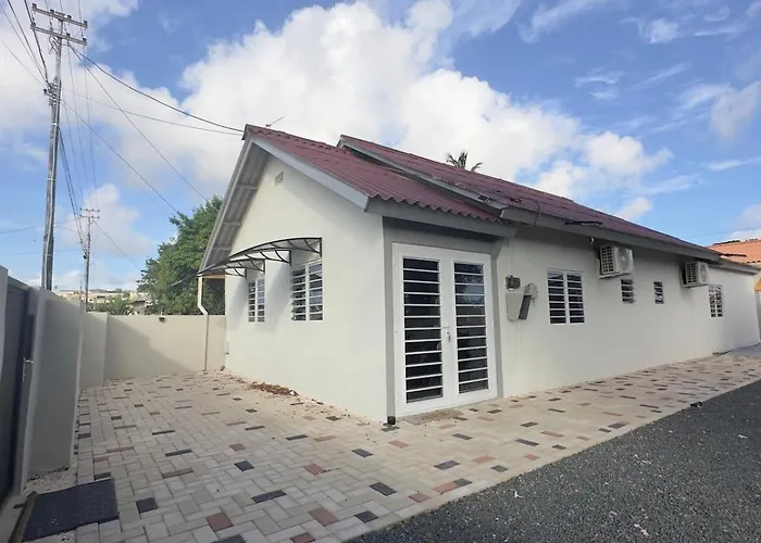 Victoria By The Sea Villa Willemstad