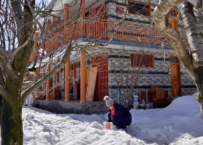 Anandvan, A Nature Homestay Manali 