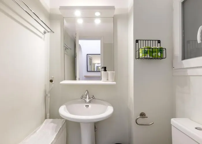 Sthgin Yrrats Apartment Athens