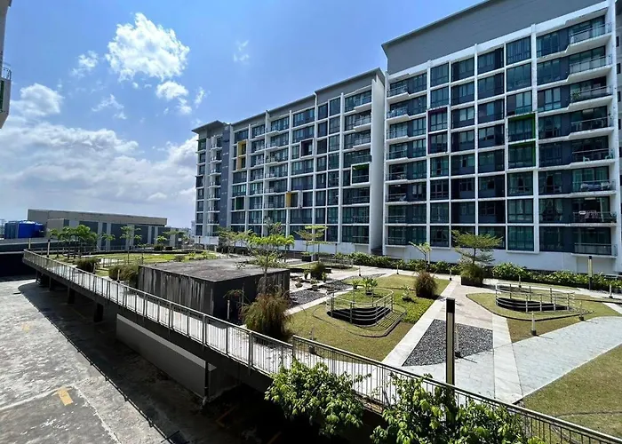 Jeff And Ricky Homestay 12 Vivacity Megamall Kuching